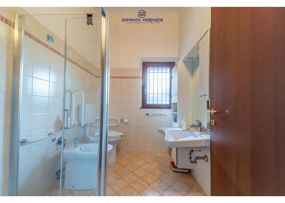 Vendita Casa Indipendente a Parma quadrilocale  di 180 mq